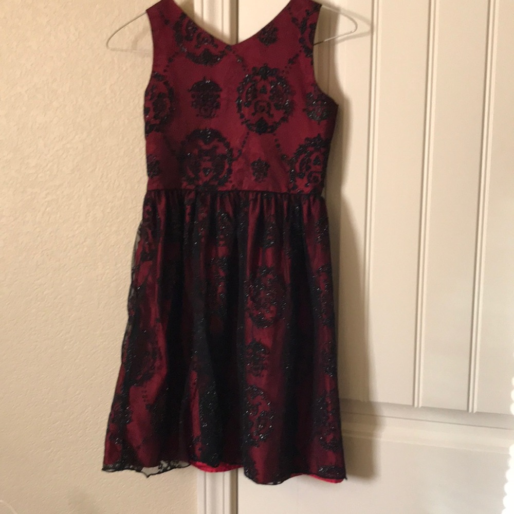 Elegant.. Red&Black Beautiful Dress